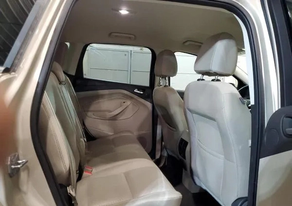 Ford Escape cena 29000 przebieg: 126961, rok produkcji 2017 z Recz małe 67